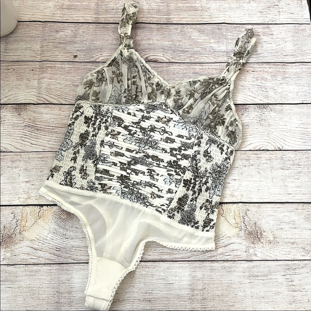 NWT Free People Weekend Plans Bodysuit - Picture 7 of 13
